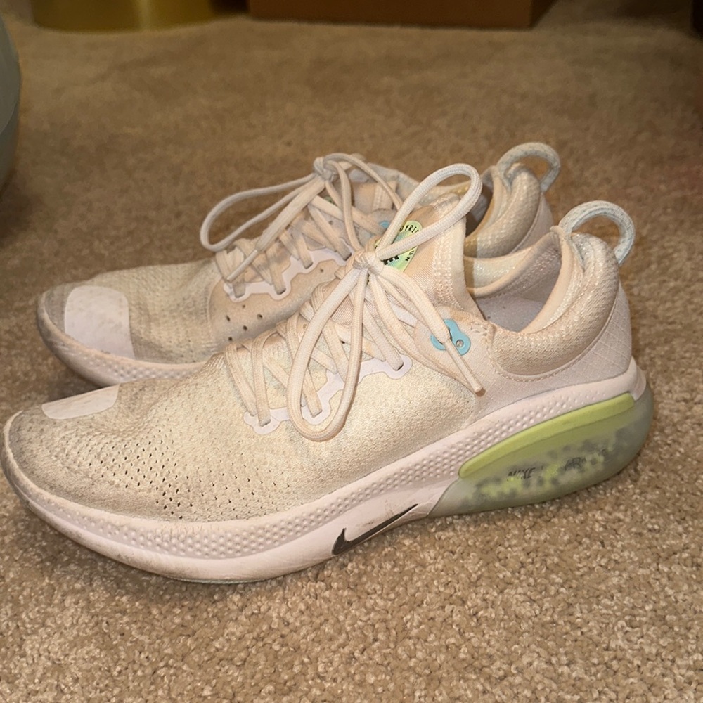 Nike Gym Shoes - Joyride Runs
